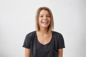 Afbeelding vrouw onderzoeken en testen bij Boost Your Mood